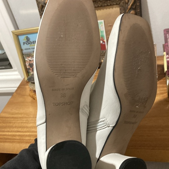 TOPSHOP BOOTS White Leather Square Booties, Zip up Size 38 - Picture 6 of 6